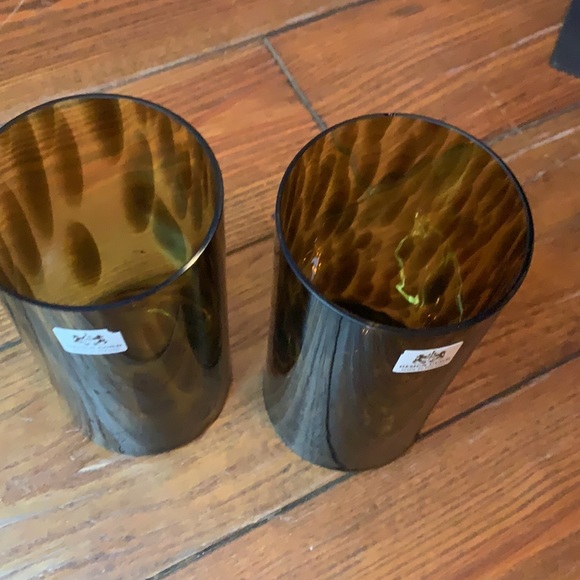 Design Guild pair of vases - Picture 2 of 5